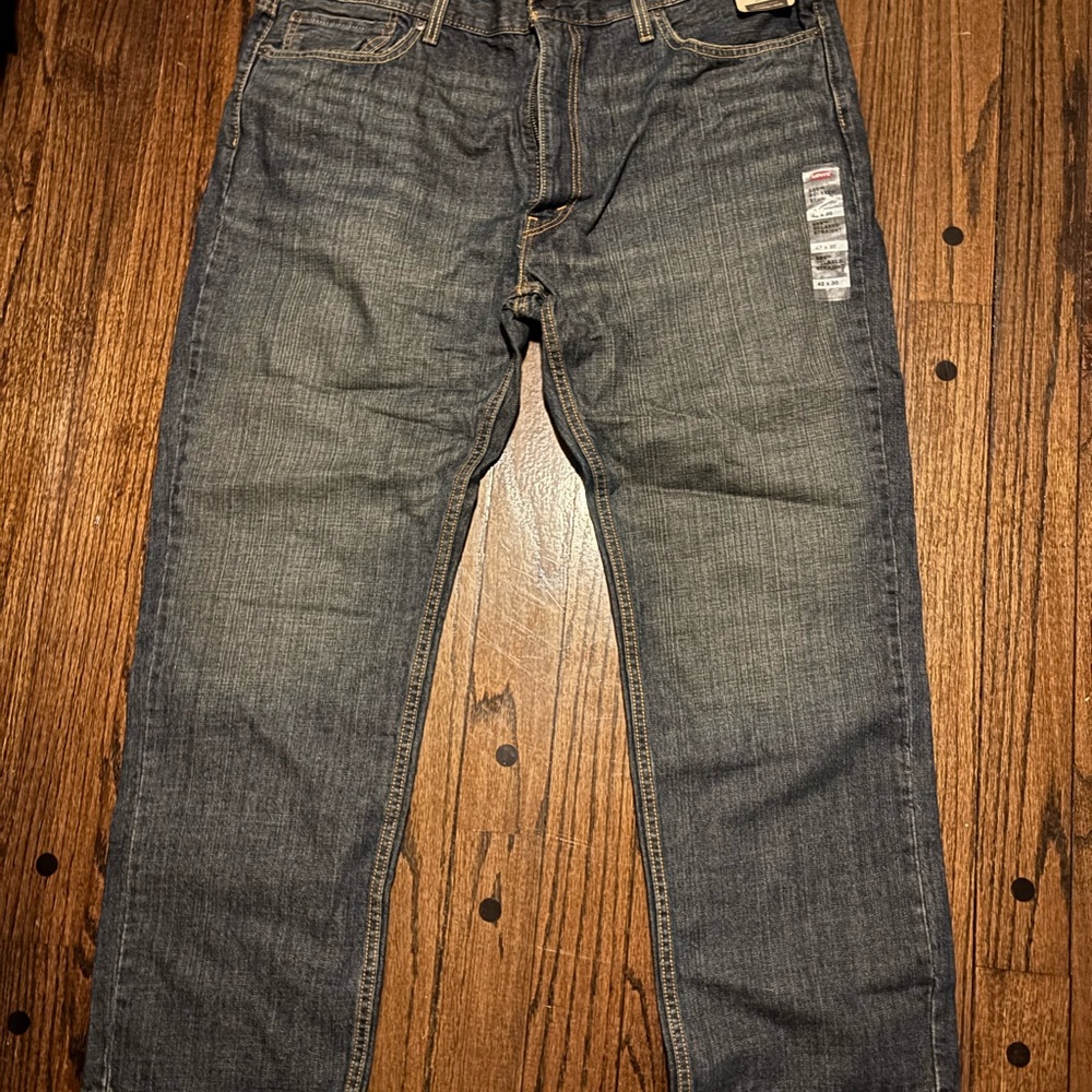 NWT Levi's 559 Blue Relaxed Straight Jeans